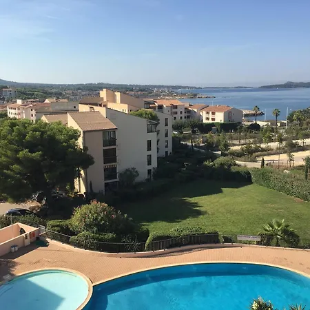 Vue 180 Degres Mer-colline, Plages 100m, Piscine, Box , Domaine Coudouliere Six Four Les Plages Апартаменты Сис-Фур-Ле-Пляж