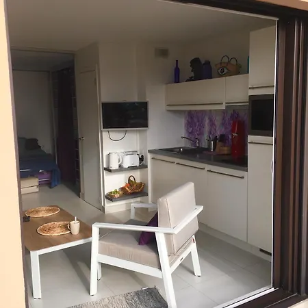 Vue 180 Degres Mer-colline, Plages 100m, Piscine, Box , Domaine Coudouliere Six Four Les Plages *