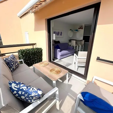 Апартаменты Vue 180 Degres Mer-colline, Plages 100m, Piscine, Box , Domaine Coudouliere Six Four Les Plages