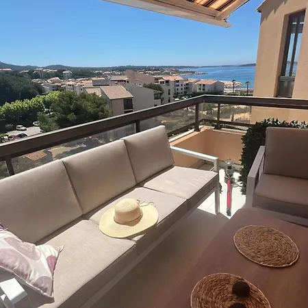Апартаменты Vue 180 Degres Mer-colline, Plages 100m, Piscine, Box , Domaine Coudouliere Six Four Les Plages *