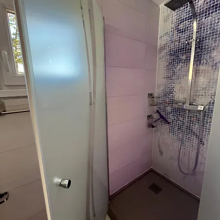 Апартаменты Vue 180 Degres Mer-colline, Plages 100m, Piscine, Box , Domaine Coudouliere Six Four Les Plages Сис-Фур-Ле-Пляж